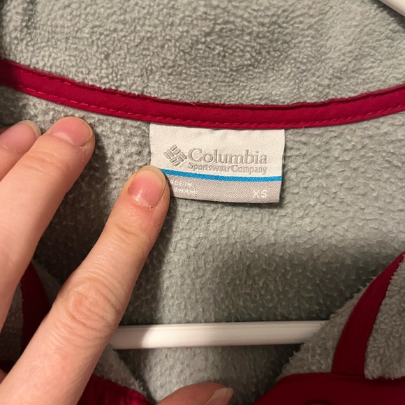 Columbia Fleece Pull over - Picture 10 of 11